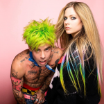 Avril Lavigne: la regina del pop-punk torna con 'Flames' il featuring con Mod Sun