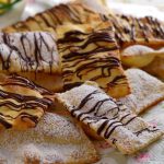 Chiacchiere al cioccolato fondente