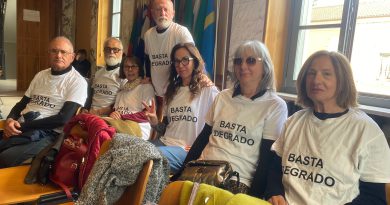 COMITATO BASTA DEGRADO CENTRO STORICO LATINA